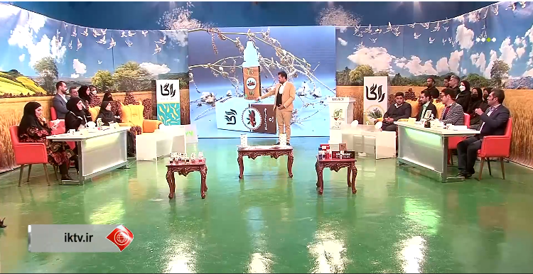 پخش برنامه تلویزیونی راگا در برنامه پول کجاست